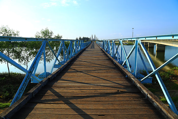 vestiges guerre du vietnam dmz pont hien luong